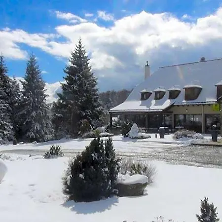 Logis Le Relais De La Poste Otel